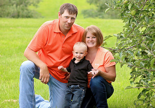 Jessica and Ryan Welch own Appleberry Orchard in Donnellson, Iowa, growing apples, strawberries, raspberries, black berries, blueberries and Christmas trees.  The farm also features an historic barn, petting farm, play area, and a Haunted House in the fall. 